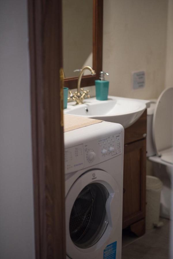 Grandmother'S House Apartment Psinthos Bagian luar foto